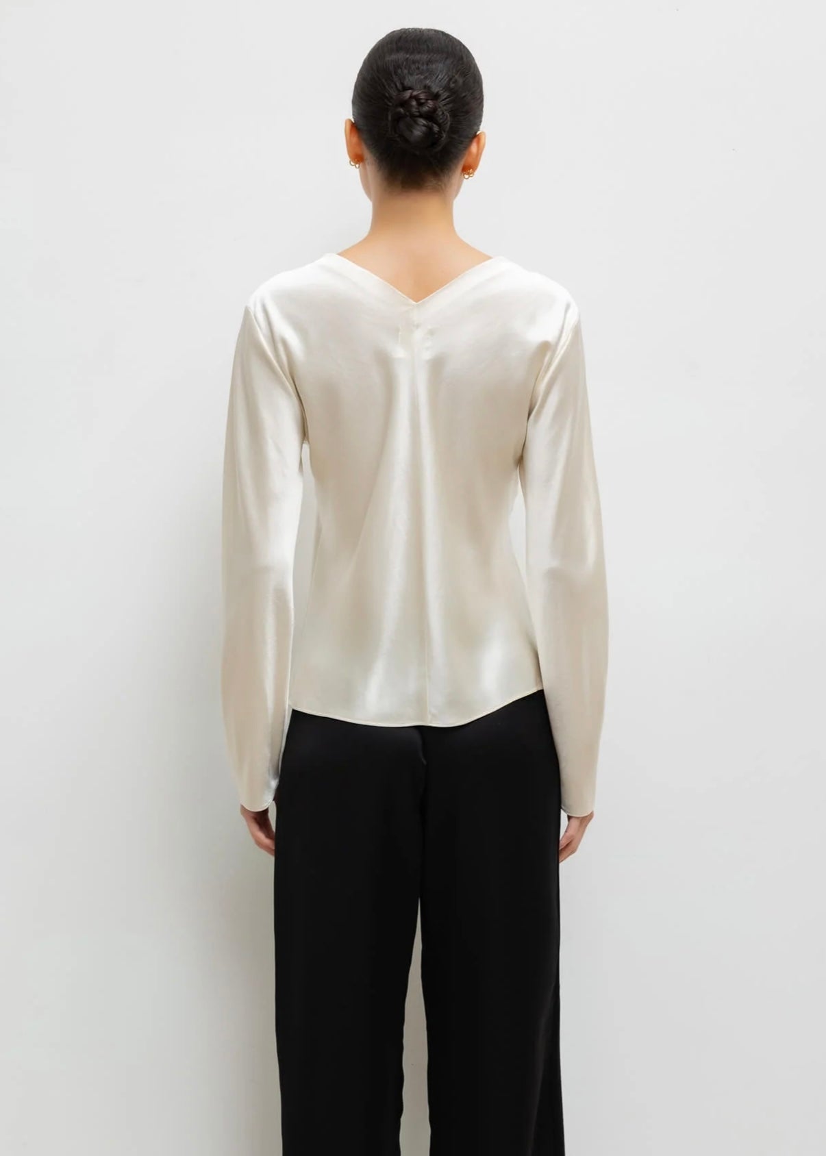 Barb Long Sleeve Crew - Creme