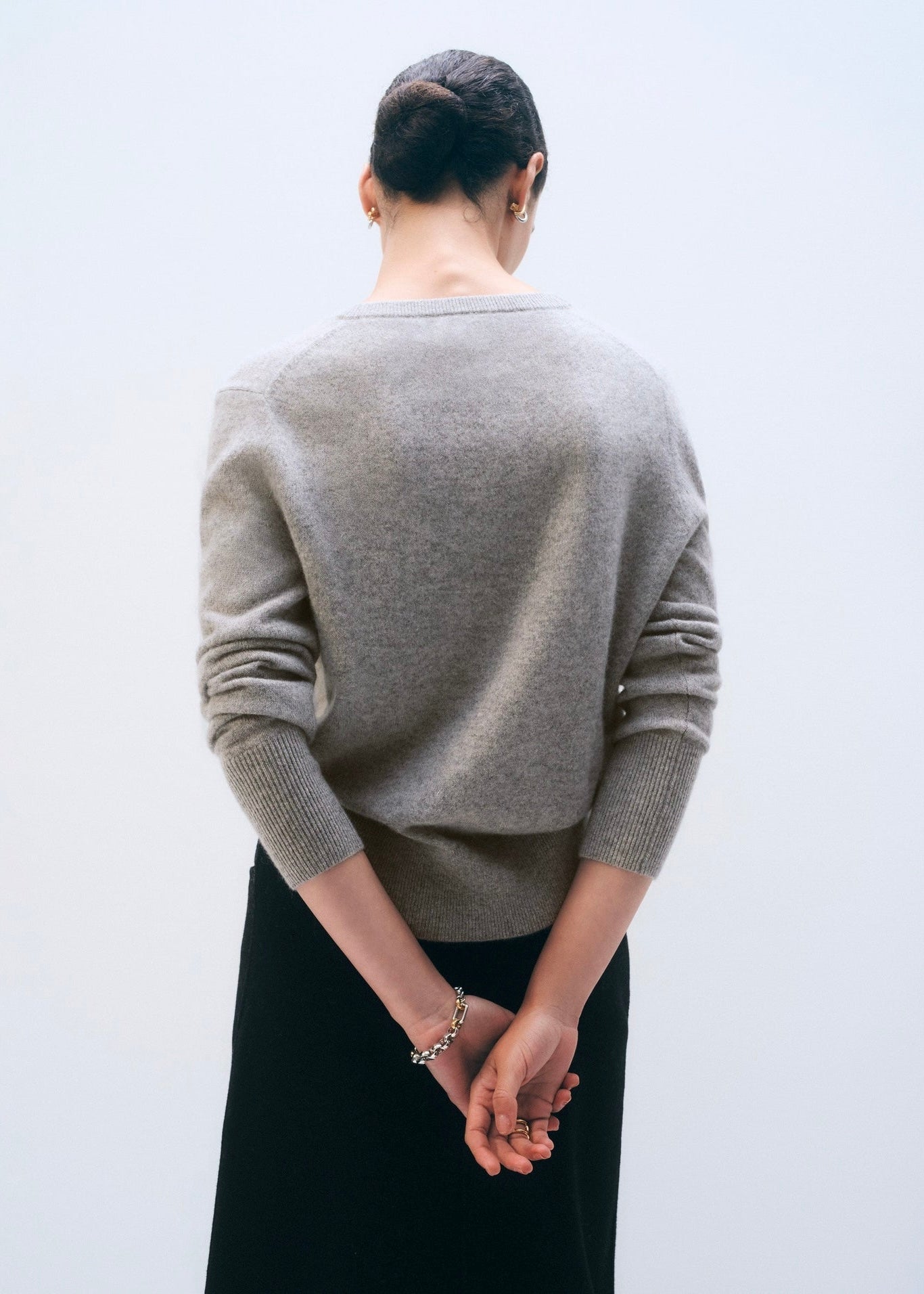 Cashmere V Neck - Grey Heather