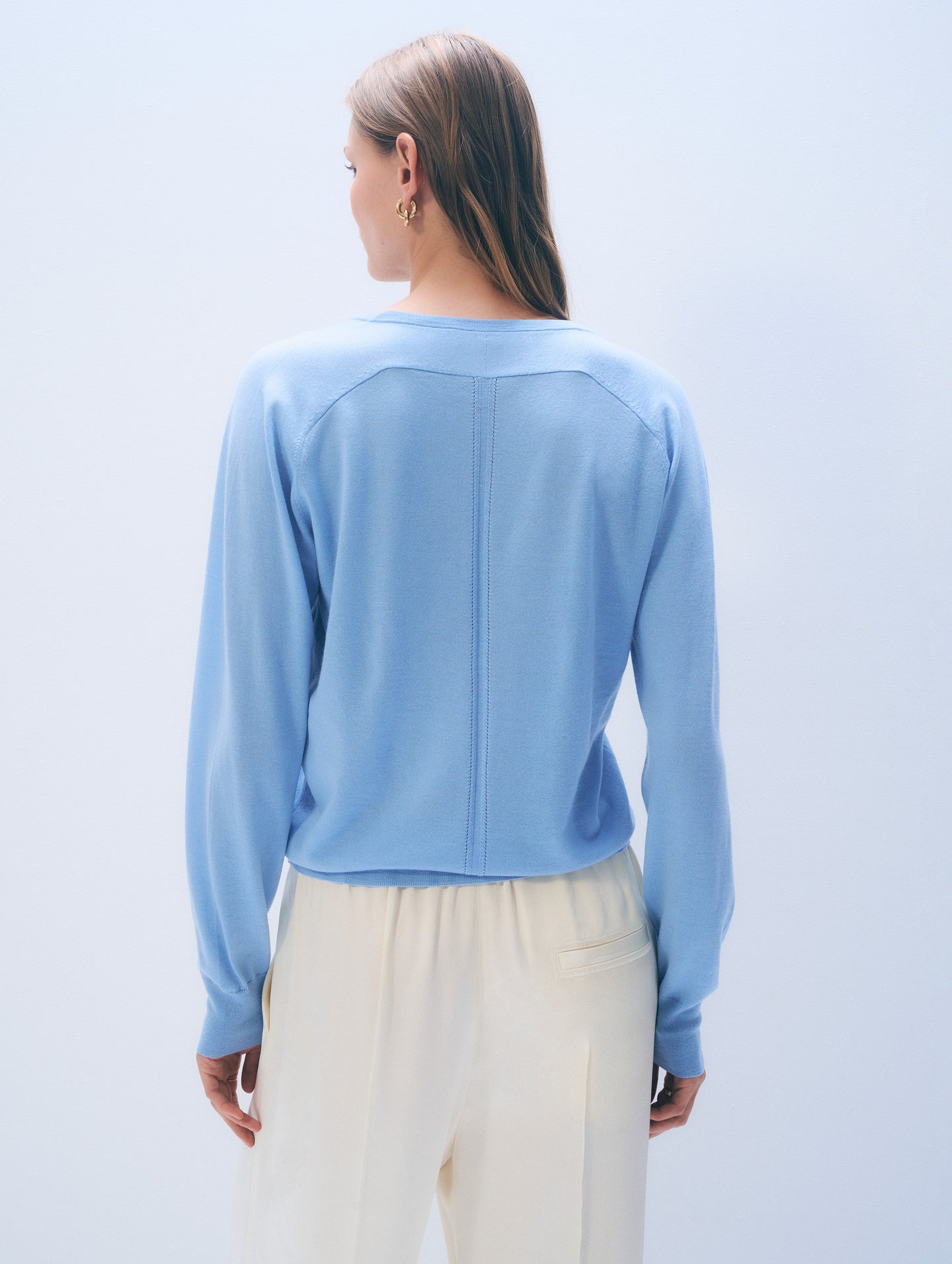 Superfine Merino Wool V Neck - Blue Horizon